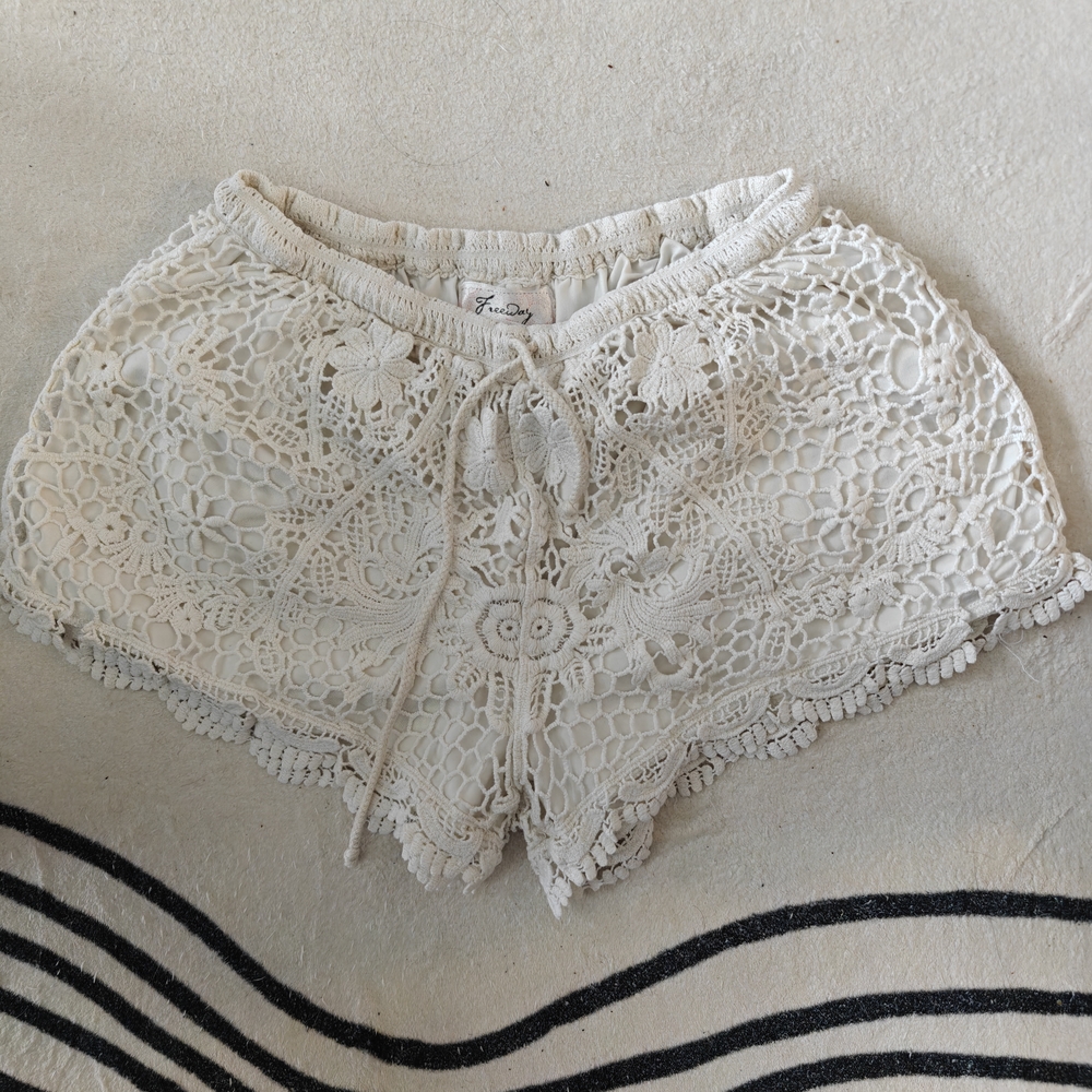 Freeway Cream Crochet Lace Top